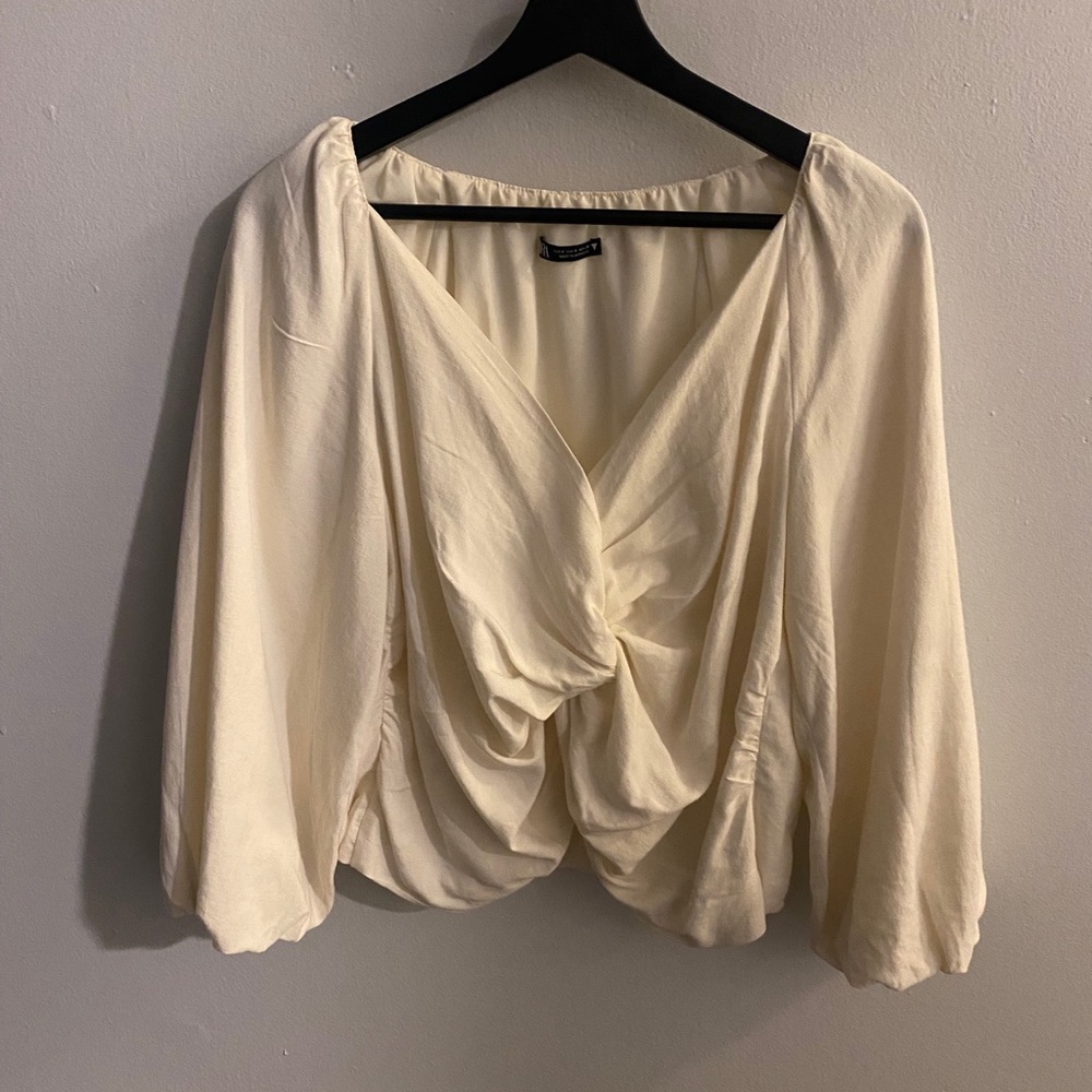 Linen Off Whitte Top